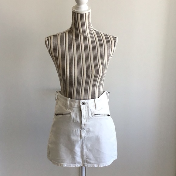 Lucky Brand Jean skirt - Picture 2 of 9